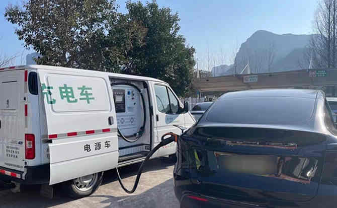 铁锋区汽车搭电